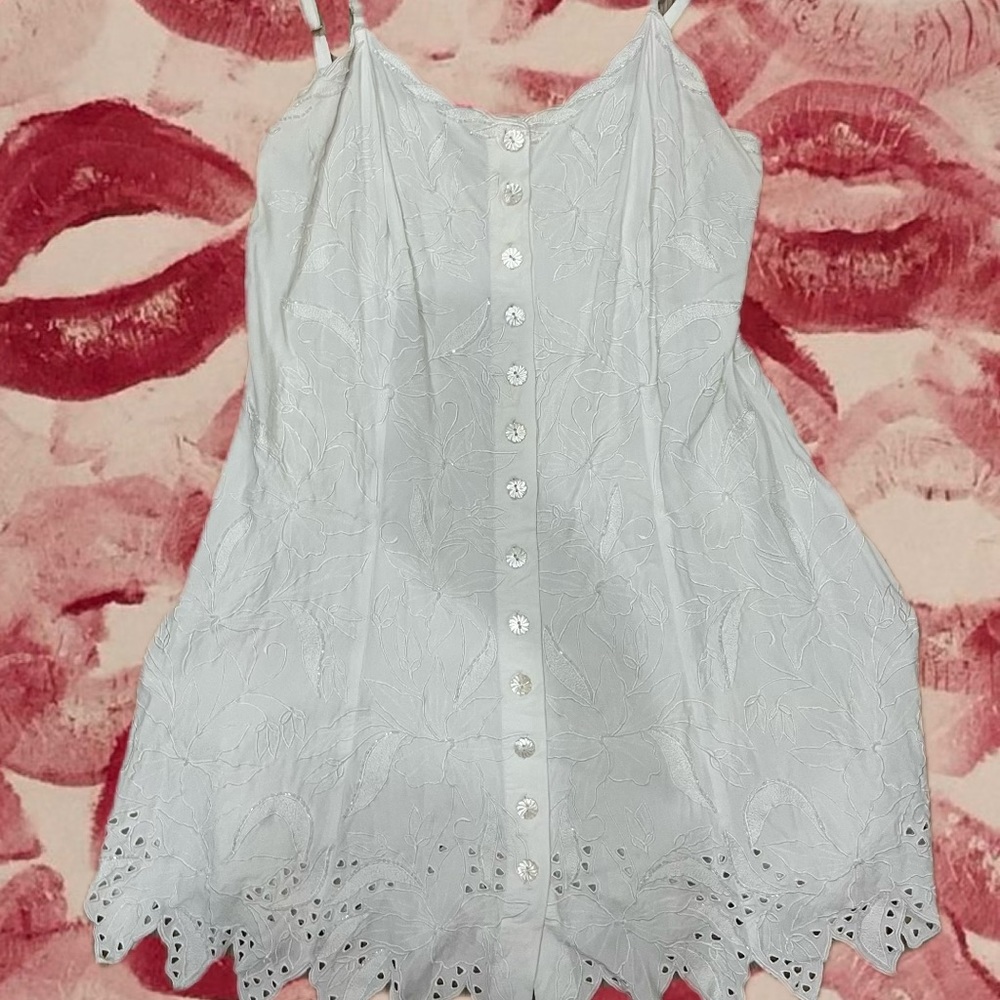 Vintage white dress with beaded/lacey detailing
